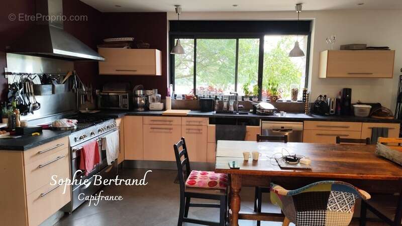 Propriété à vendre 14 pièces CHANTEMERLE LES GRIGNAN (26) - photo 4