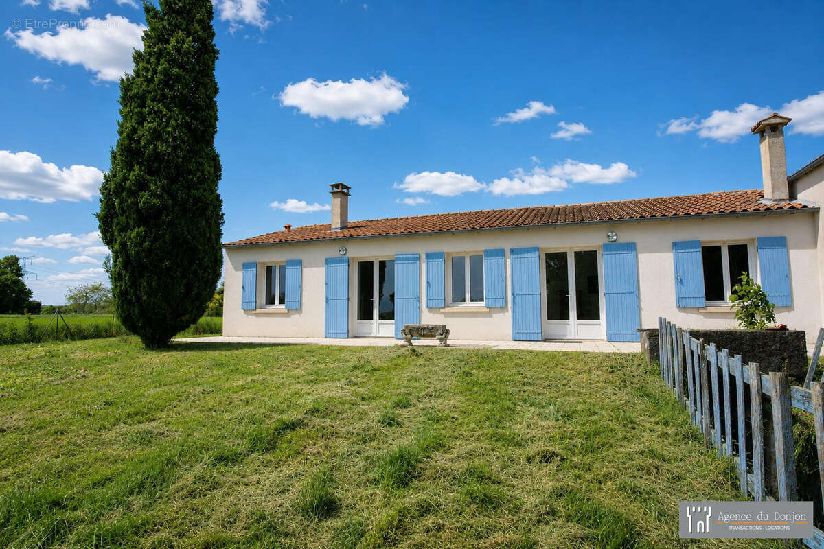 Maison à CHANIERS