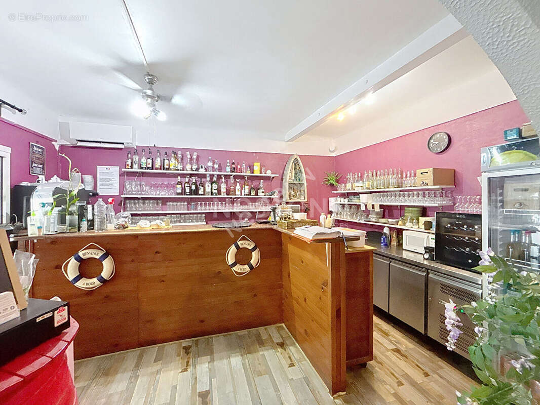 Commerce à LE GRAU-DU-ROI