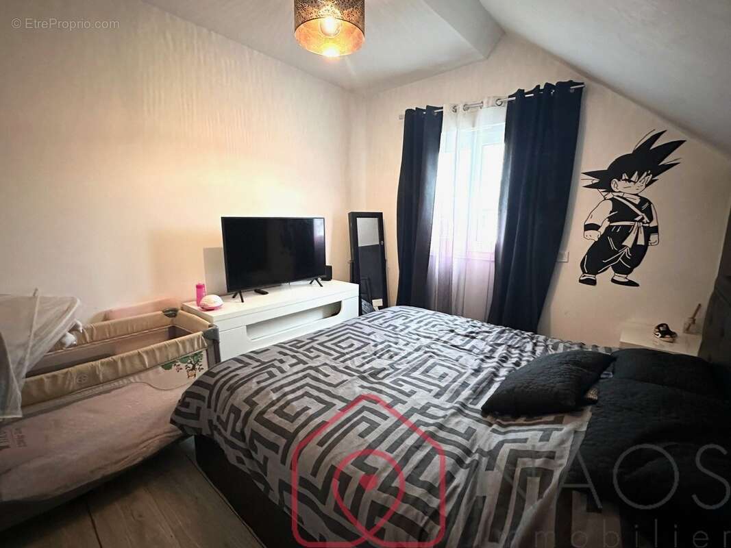 Maison à LE PLESSIS-ROBINSON