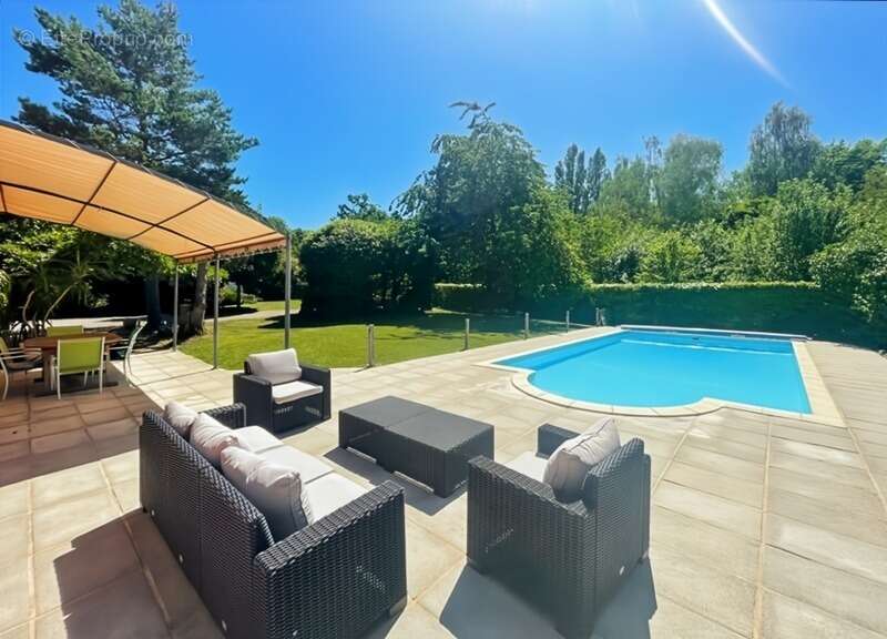 Maison à CHILLY-LE-VIGNOBLE