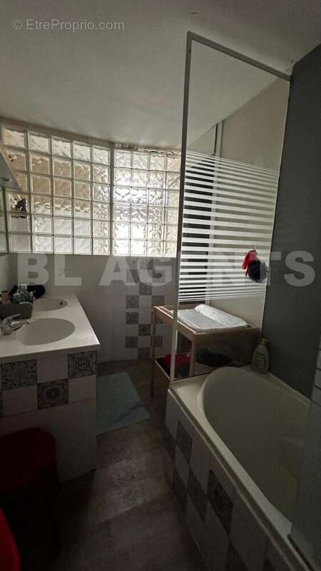 WhatsApp Image 2025-06-11 at 19 - Appartement à TONNAY-CHARENTE