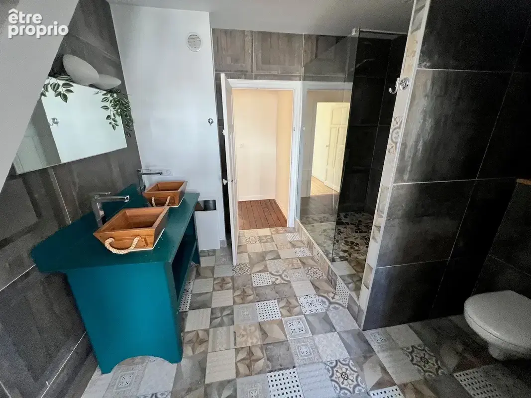 Secteur place du forum - magnifique duplex type 6 pieces de 135m2 + balcon - photo 22