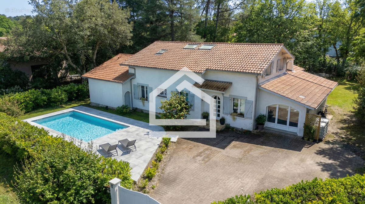 Maison à SAINT-AUBIN-DE-MEDOC