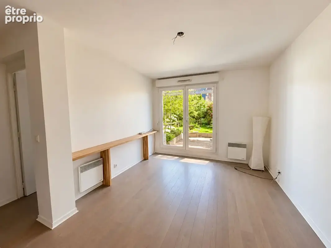 F2 de 39 m² + 34 m² de jardin/terrasse Rer D & B - photo 4