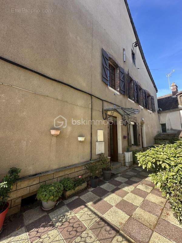 Appartement à JOIGNY