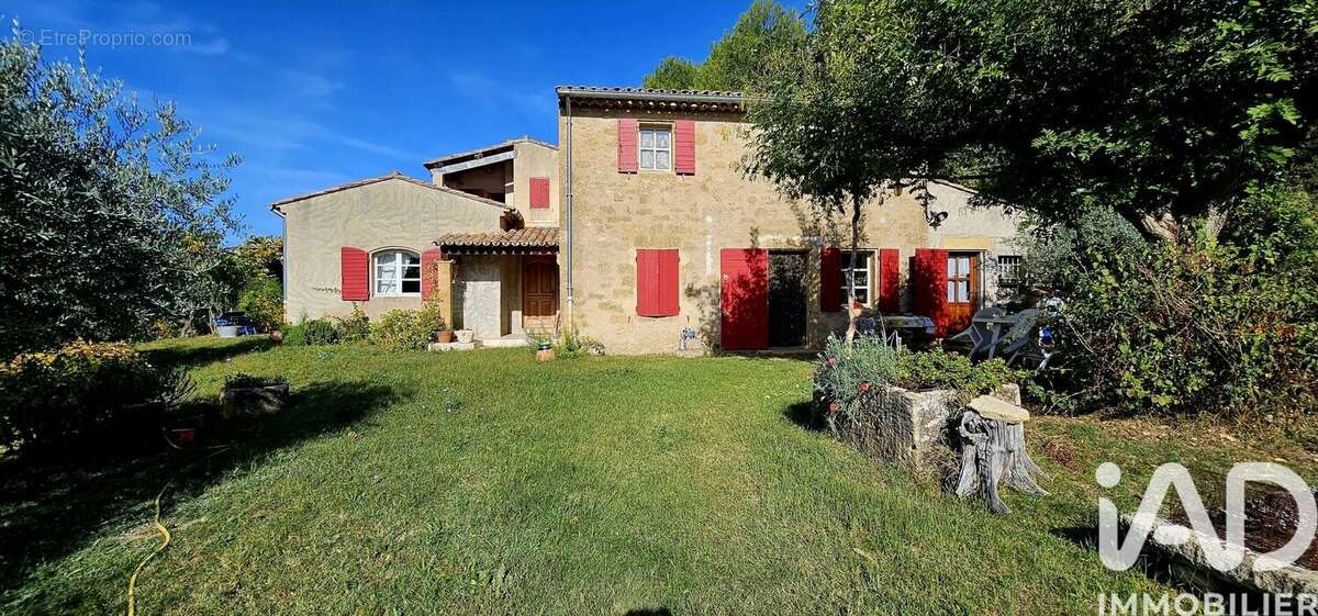 Photo 2 - Maison à ROGNES