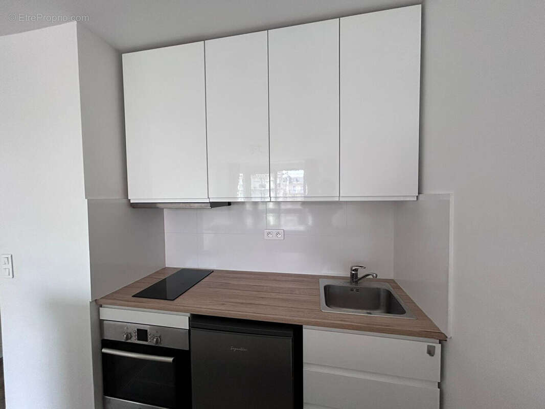 Appartement à PARIS-14E
