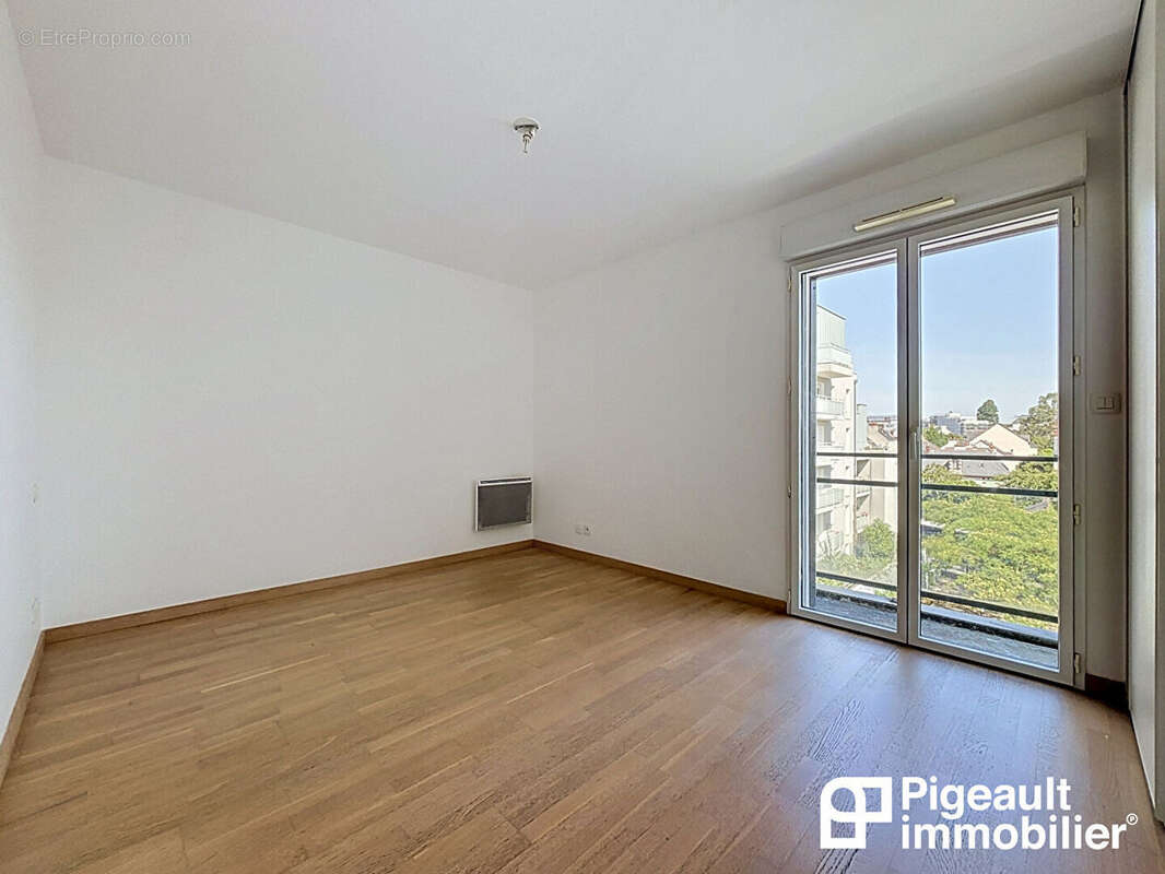 Rennes - Appartement T2 55m² environ - Proche vilaine - Garage - Terrasse - Bords de vilaine - photo 7