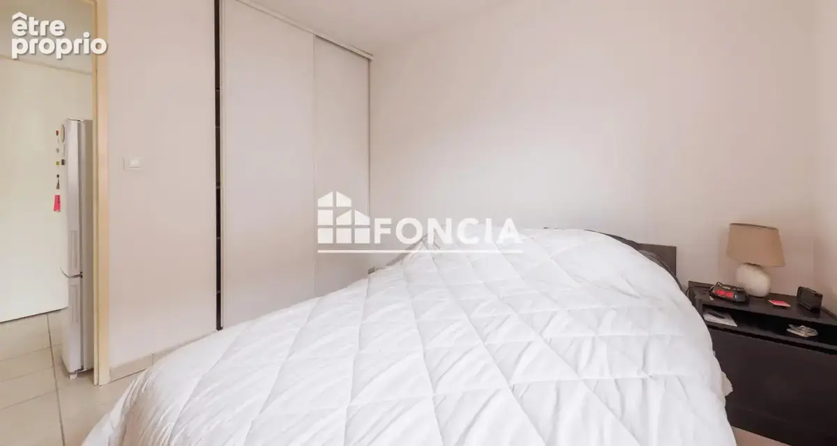 Appartement T2 avec balcon et parking – Rue des bartins - Résidence récente et sécurisée - photo 6