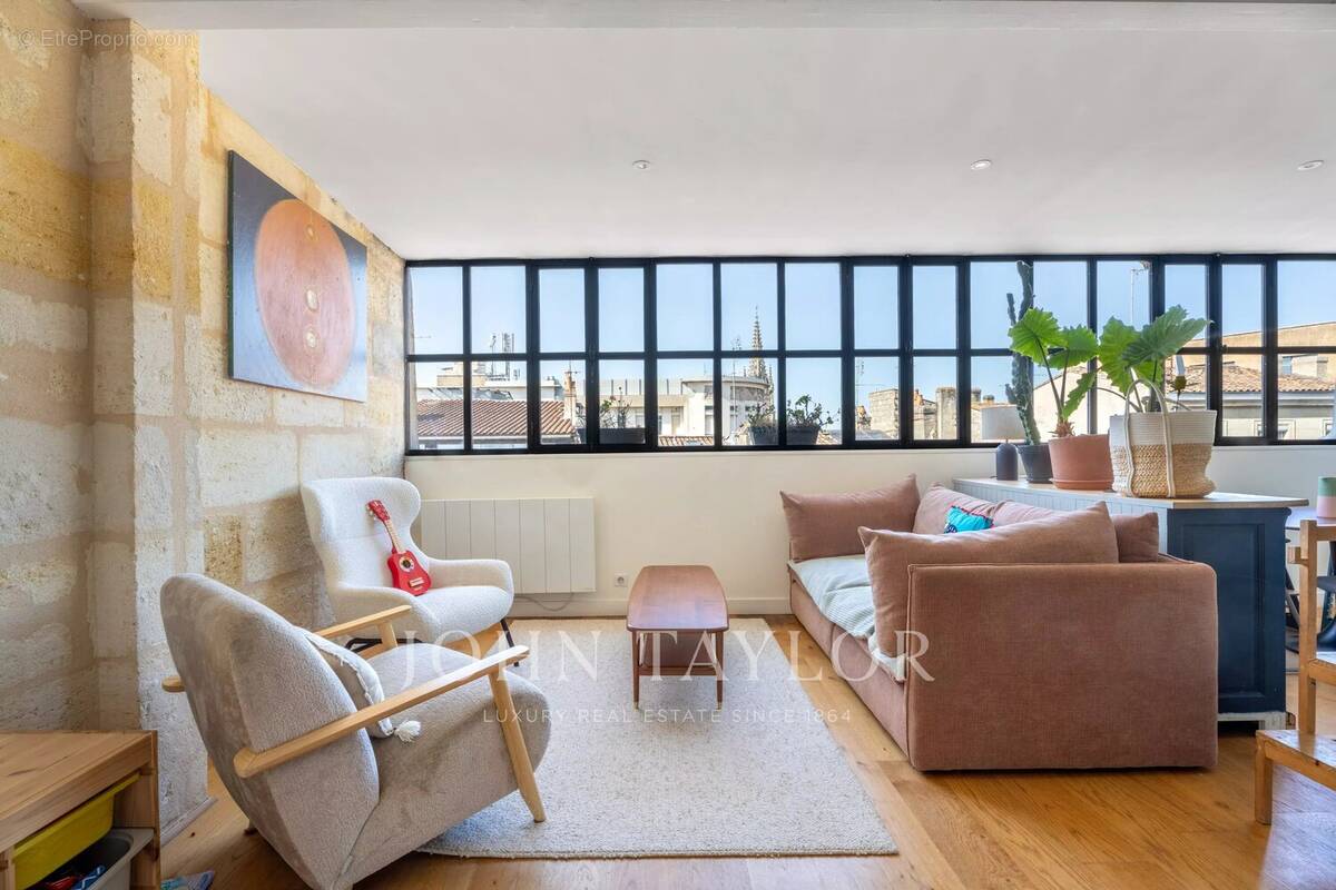 Appartement à BORDEAUX