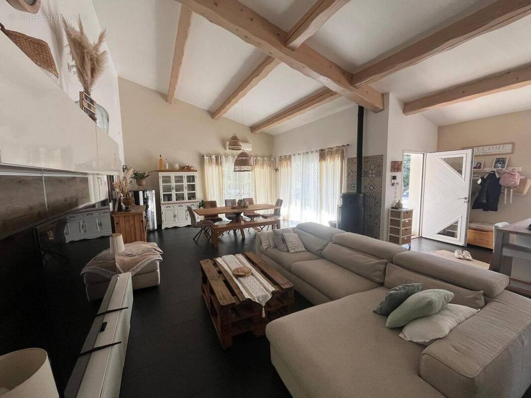 Photo 1 - Maison à LA MOTTE