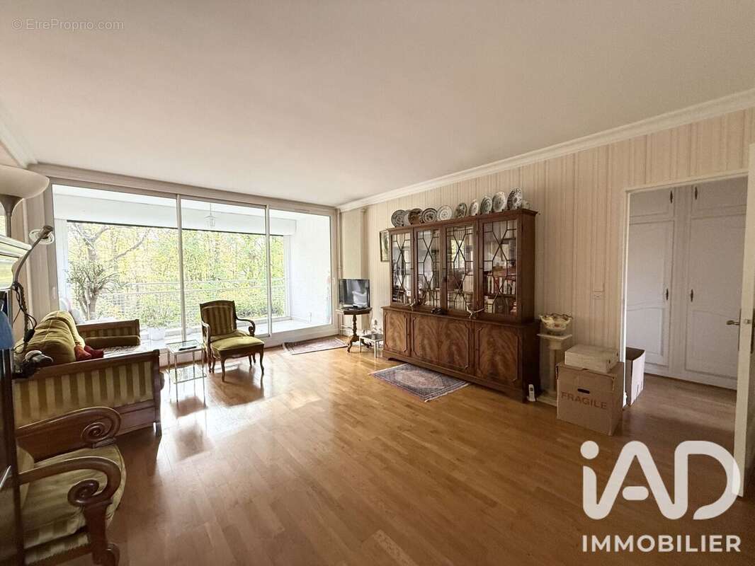 Appartement 119 m² à Vaux-Le-Penil  - photo 4