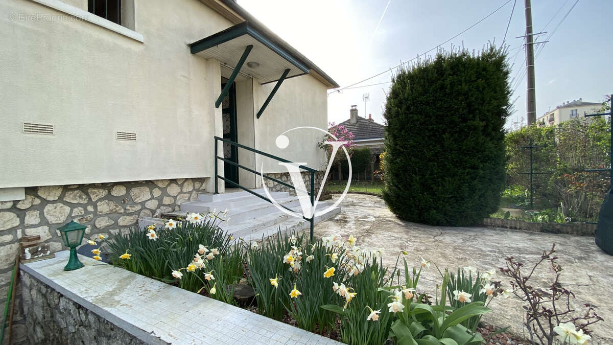 VENDOME, maison sur sous-sol - photo 10