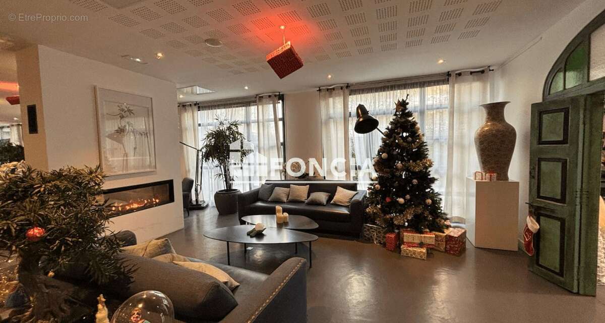 Exclusivité FONCIA, joli T1 de 27.54 m2 avec place de parking privative loué avec un bail commercial - photo 11