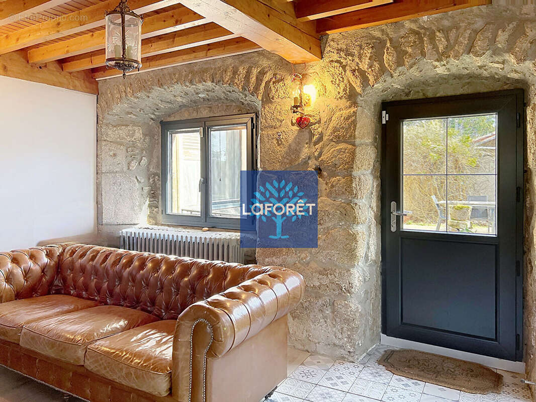 Maison à SAINT-JEAN-SOLEYMIEUX