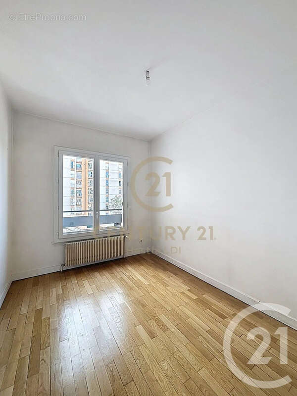 Appartement à LYON-8E