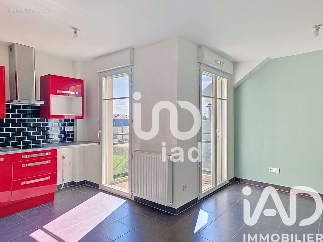 Photo 2 - Appartement à OZOIR-LA-FERRIERE
