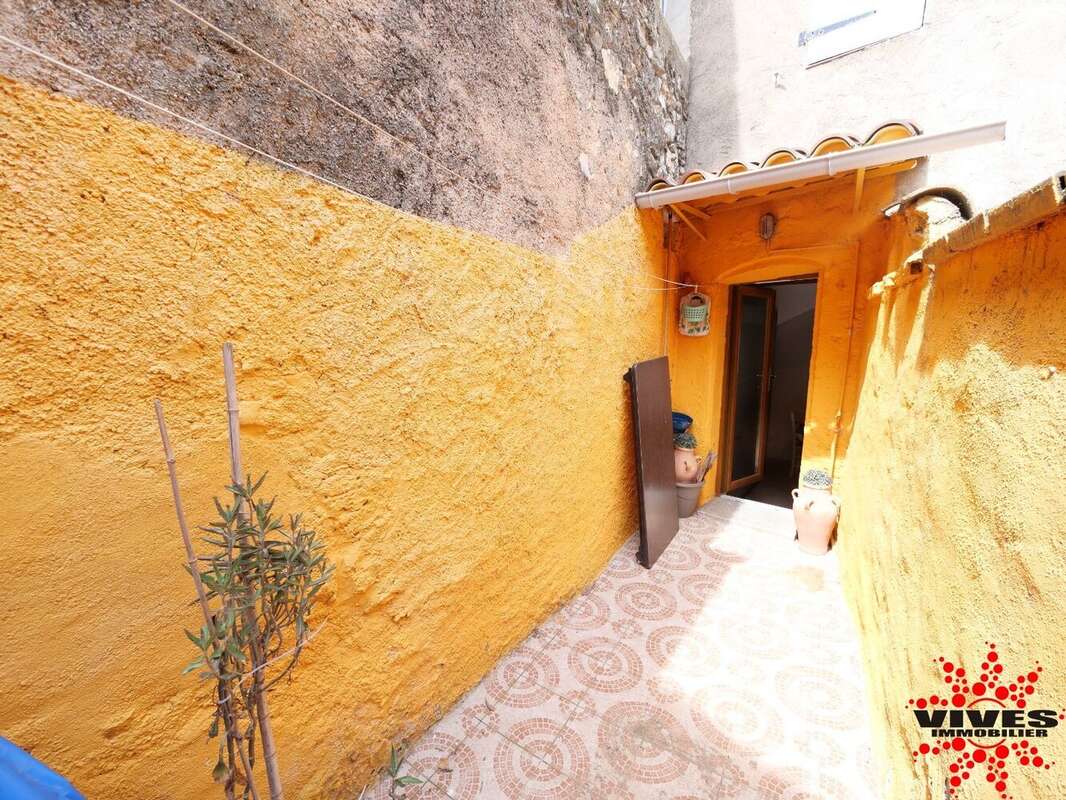 Maison à CREISSAN