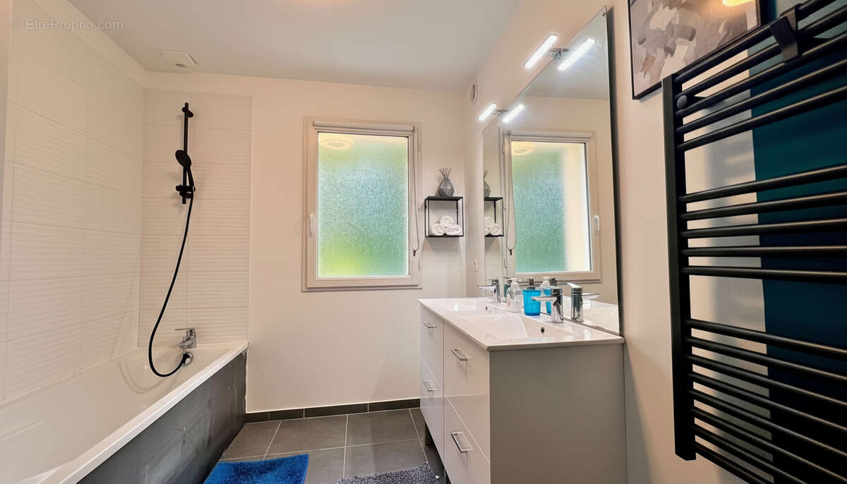 Maison à HOUVILLE-LA-BRANCHE