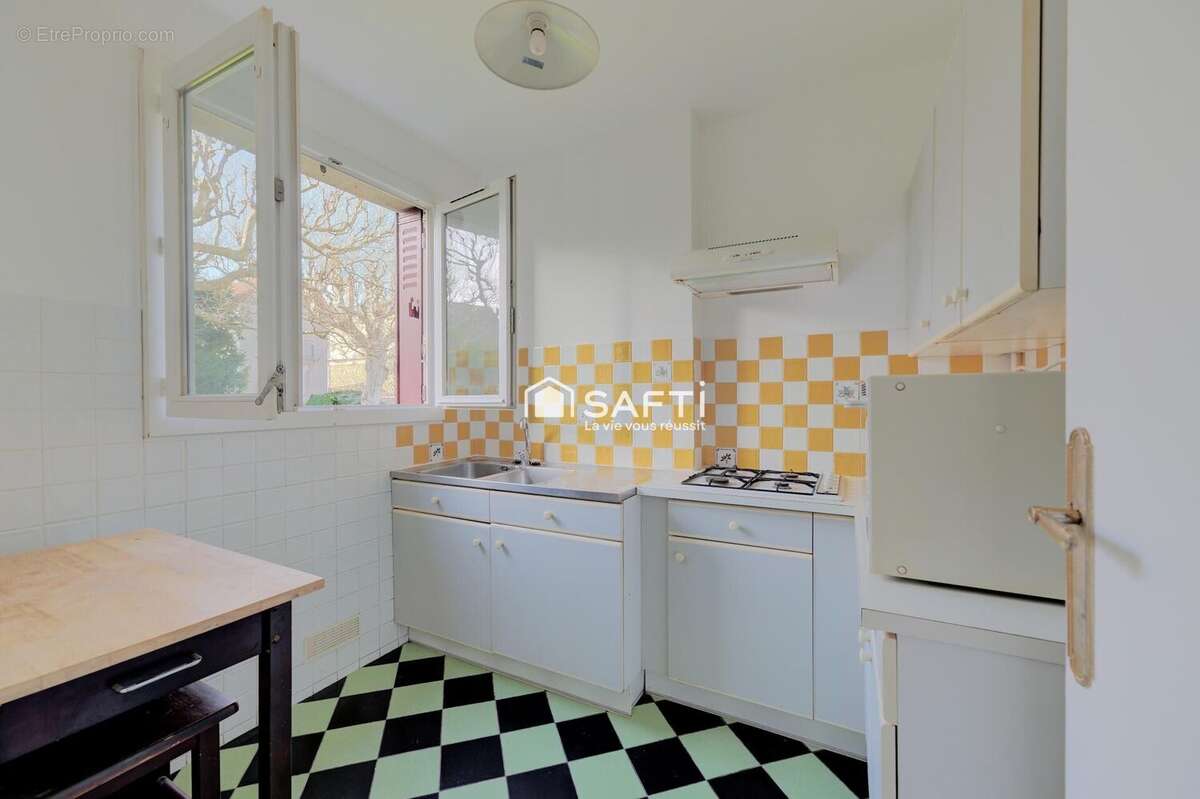 Photo 3 - Appartement à SAINT-MAUR-DES-FOSSES