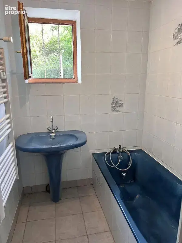 SAINT-JUST D'AVRAY - Maison 4 pièces 93 m2 sur 2863m2 de terrain - photo 6