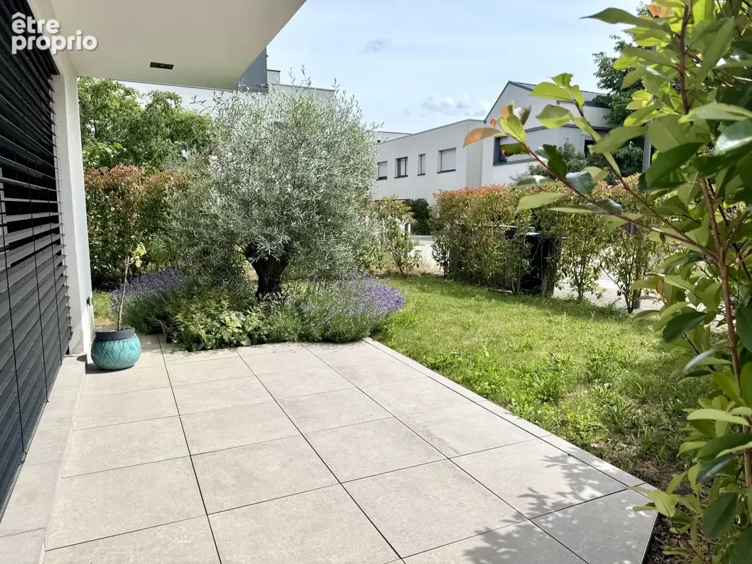 Maison d'achitecte 145 m2 - 4 chambres - Belles prestations - Mittelhausbergen - photo 25