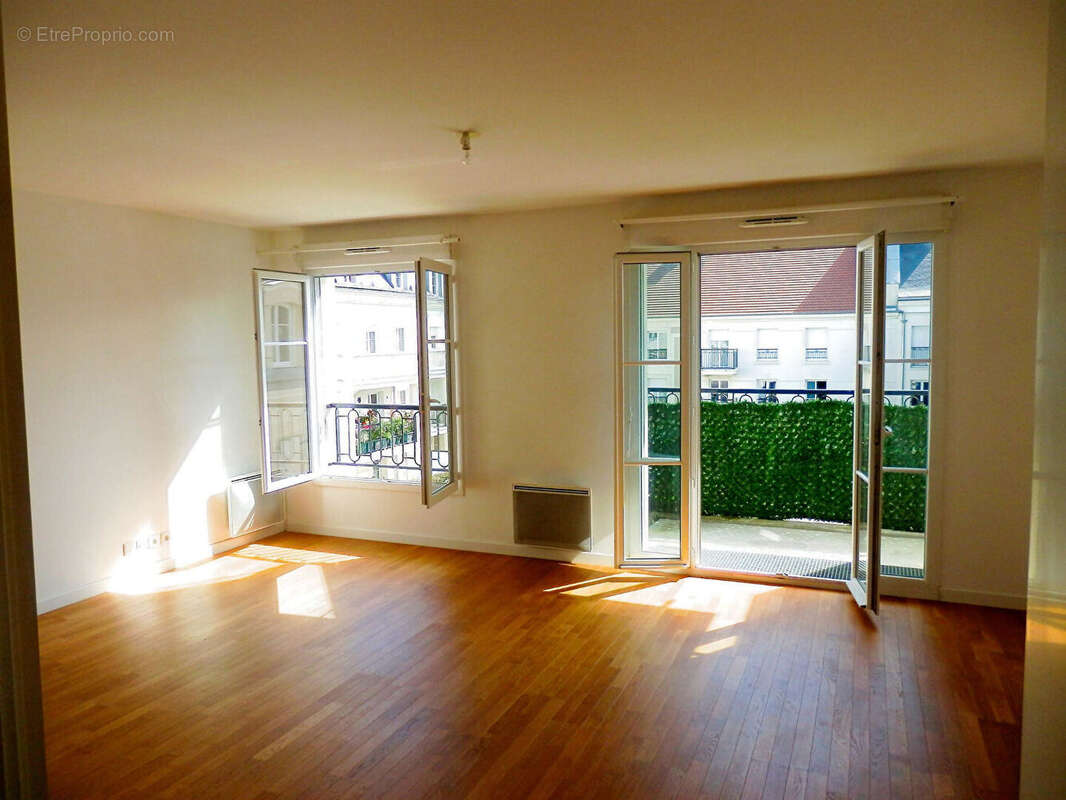 Appartement à SERRIS