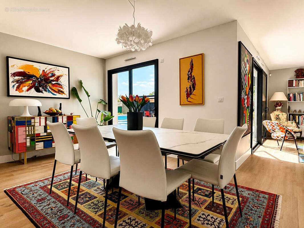 Maison 7 pièces 151m² avec piscine à Saint-Loubès - photo 4
