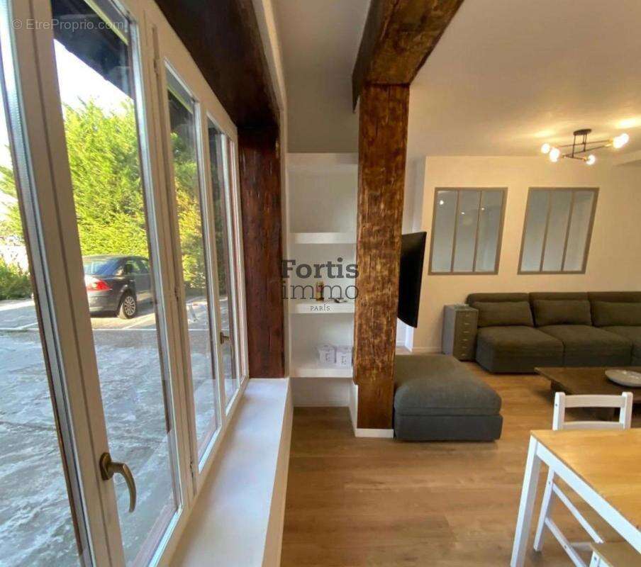 Appartement à SAINT-DENIS