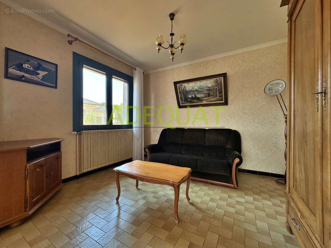 CESSIEU - Maison de 107,1m2 avec sous sol + garage - photo 5