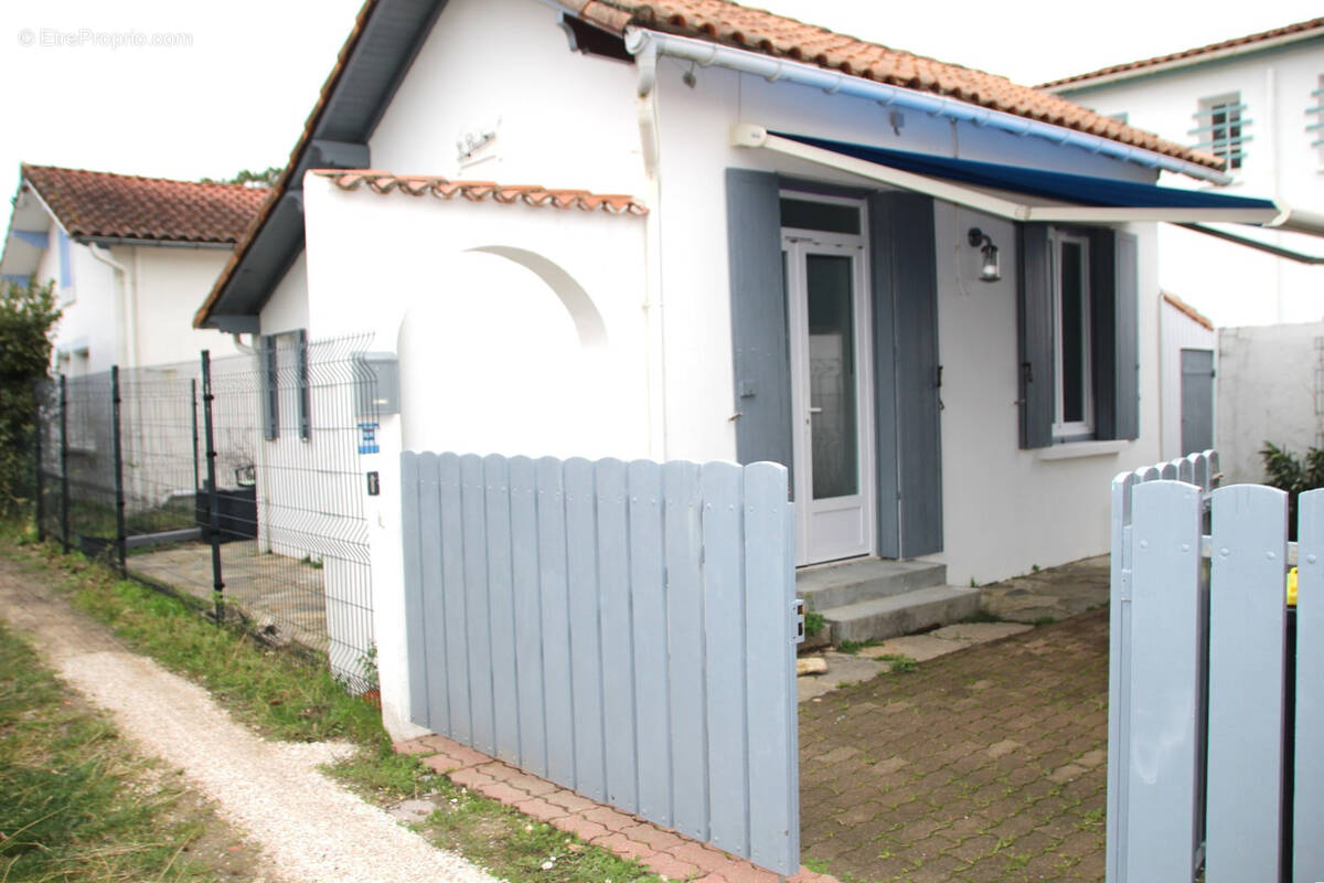 Maison à SAINT-GEORGES-DE-DIDONNE