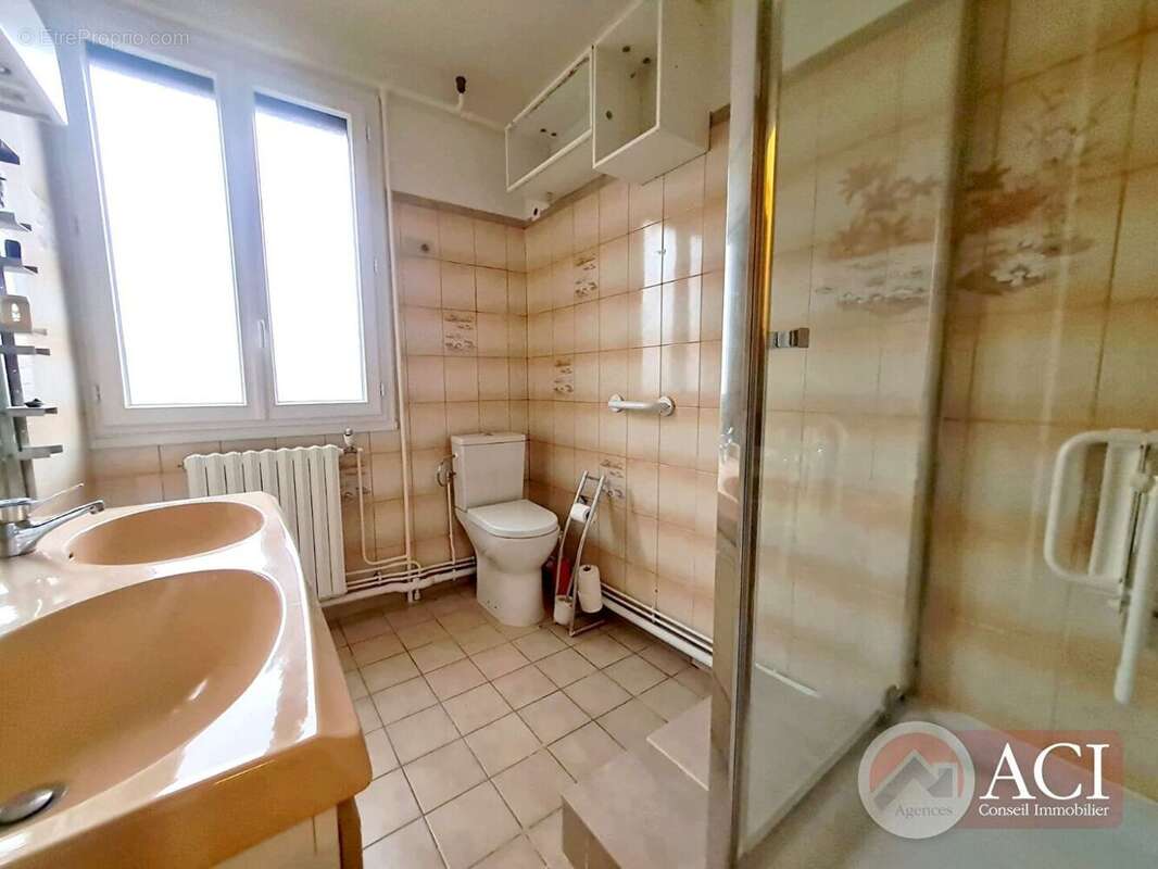 59288614f.jpg - Maison à MONTMAGNY