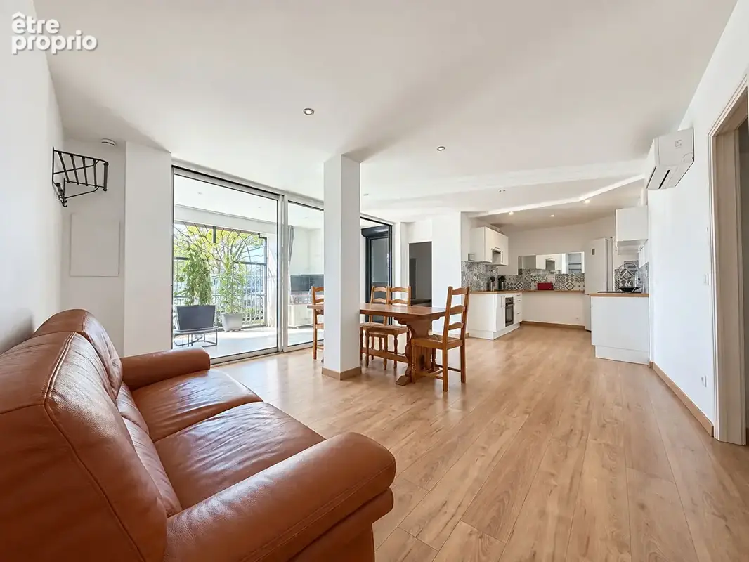 Appartement à SAINT-JEAN-DE-VEDAS