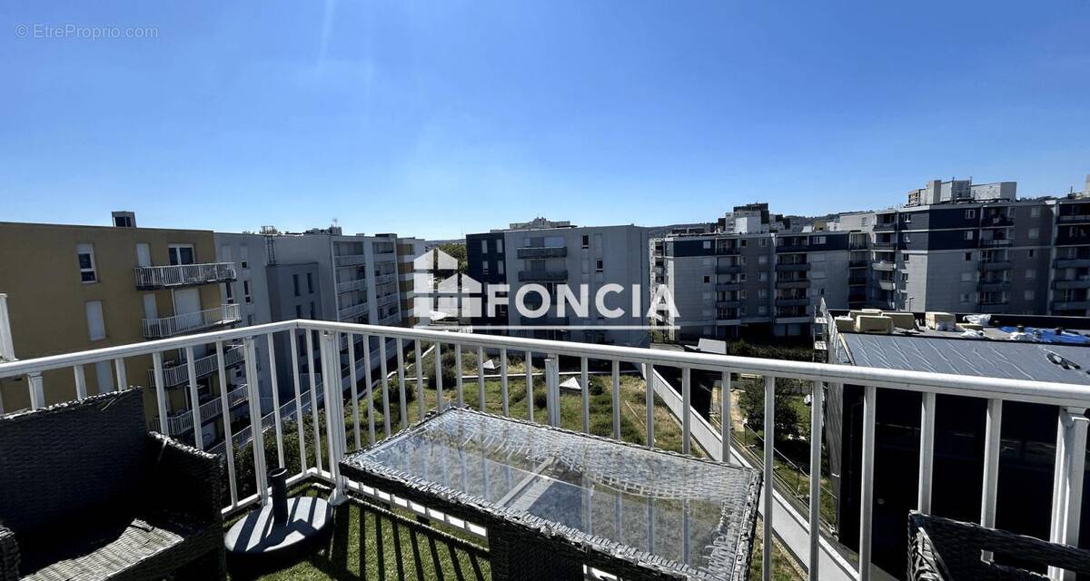 Appartement à LE PETIT-QUEVILLY