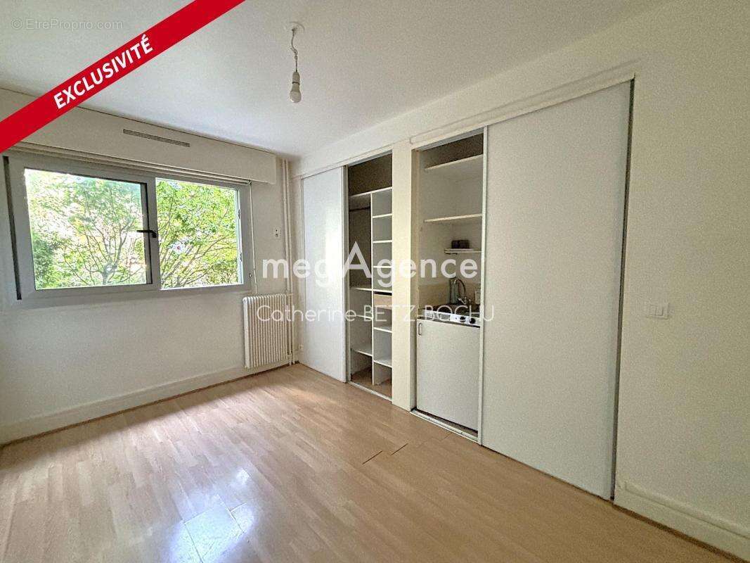 Studio 15 m² à Enghien-les-Bains : lac, commerces et gare à pied - photo 2