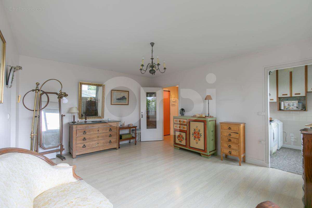 Appartement à BOISSY-SAINT-LEGER