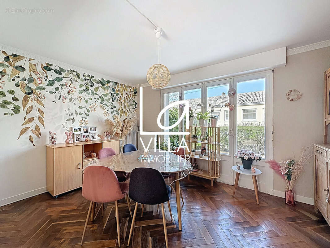 Maison à SAINT-MARTIN-BOULOGNE