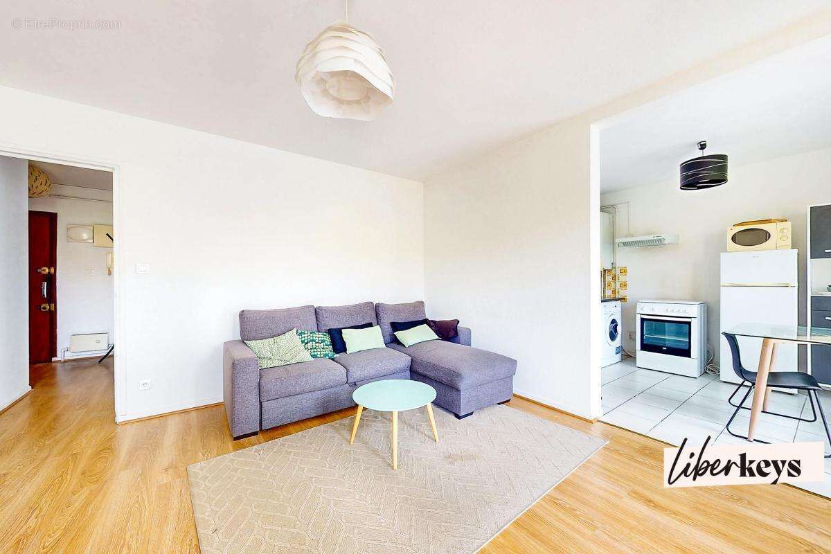Grand T2 lumineux avec parking – Toulouse Haut Guilhemery - photo 4