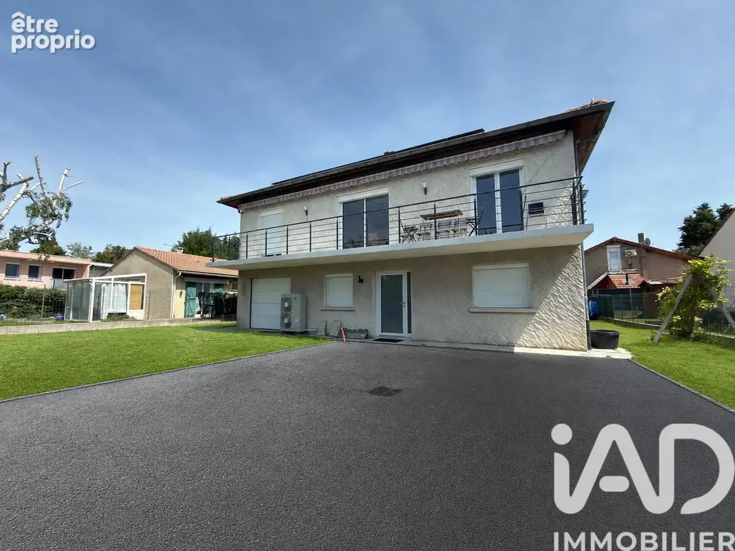 Photo 1 - Maison à AULNAT