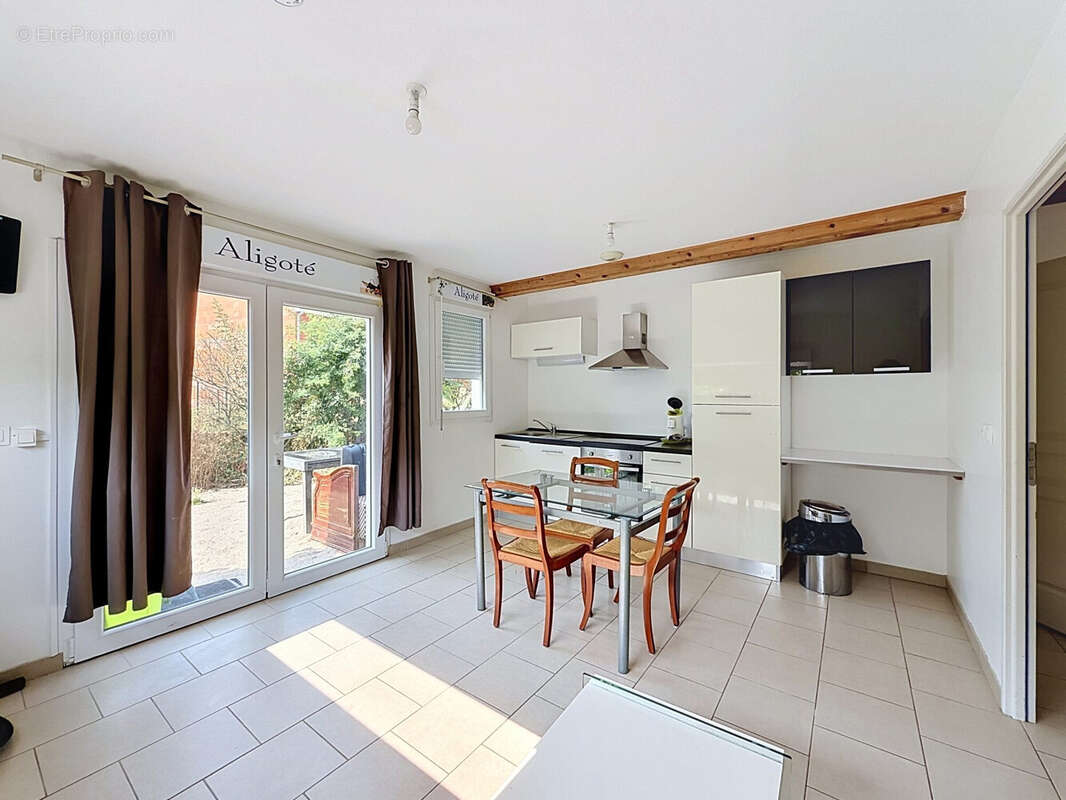 Appartement 474 m² à Lux  - photo 6