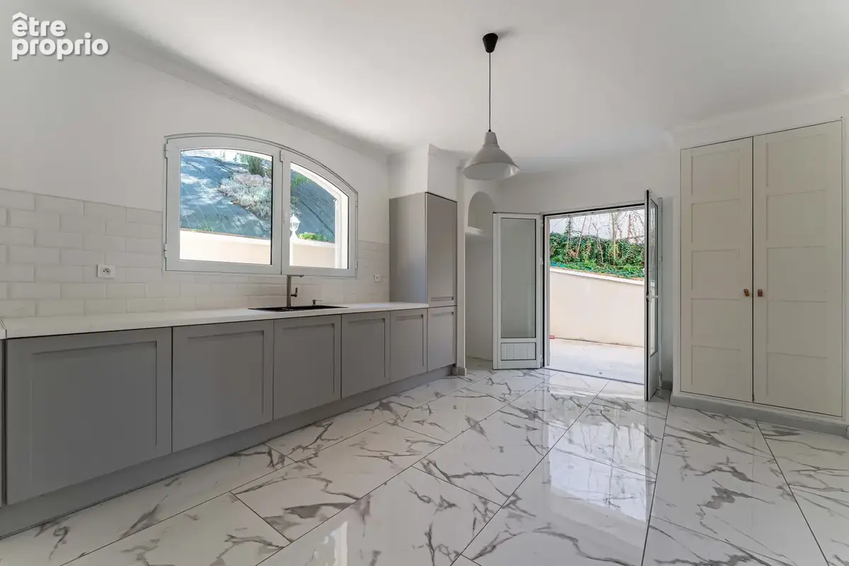 Maison de caractère 4 chambres + bureau à Rochetaillée sur Saône - photo 15