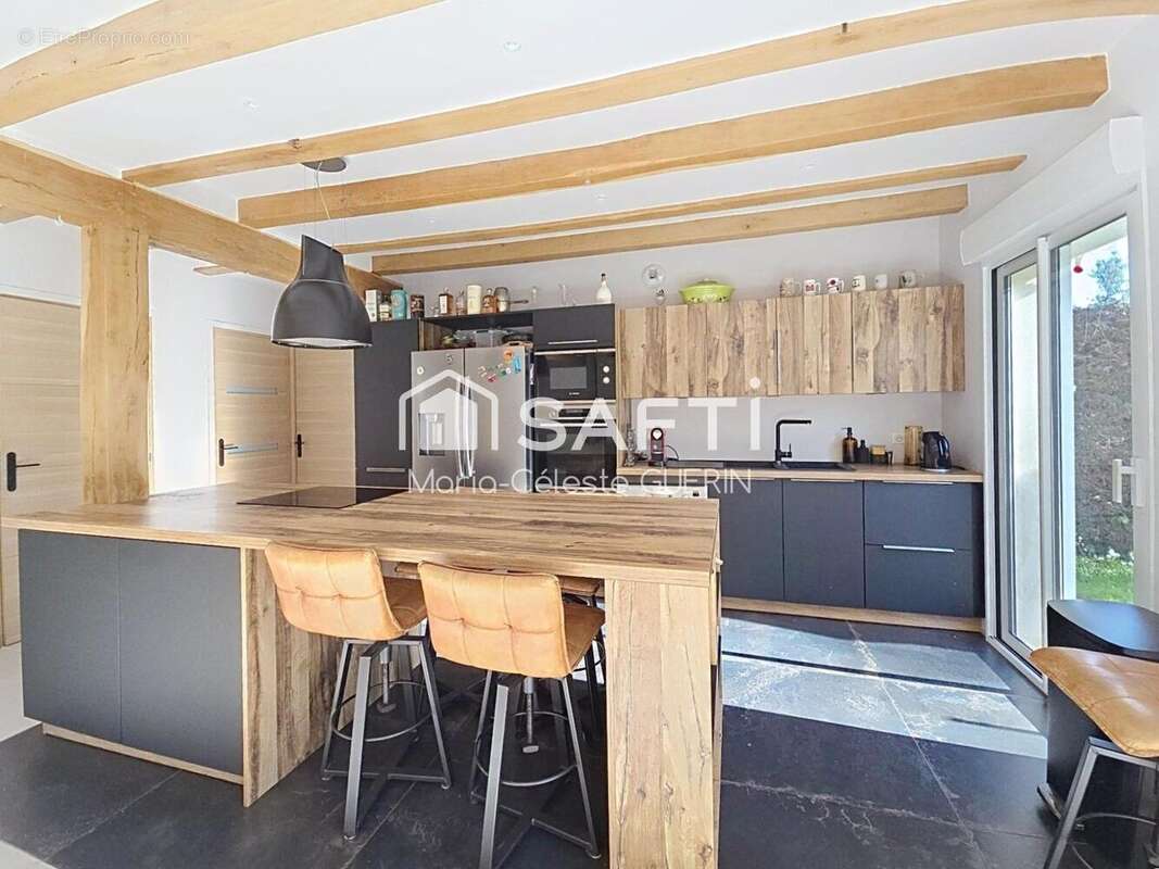 Maison 156 m² à Vetheuil  - photo 2