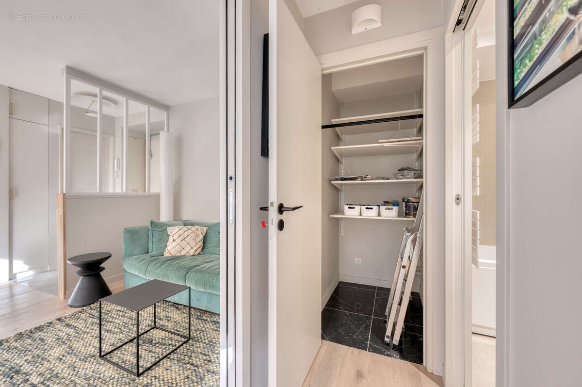 Appartement à PARIS-18E