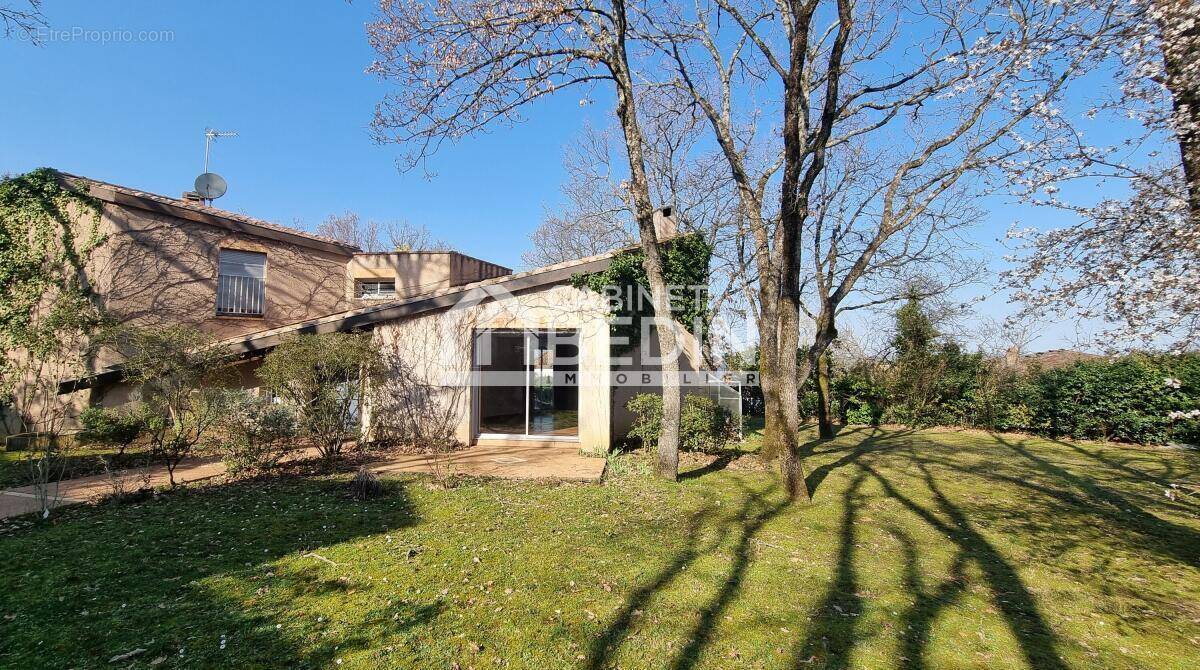 Maison à SAINT-ORENS-DE-GAMEVILLE