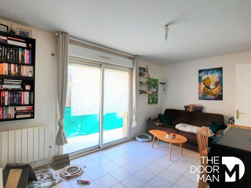 Appartement à LE PERRAY-EN-YVELINES