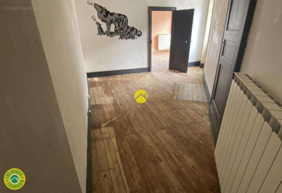 Appartement à BOURBON-L'ARCHAMBAULT