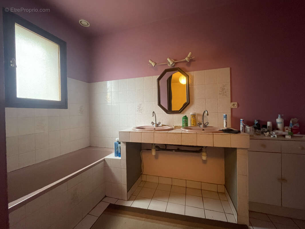 Maison à PERPEZAC-LE-BLANC