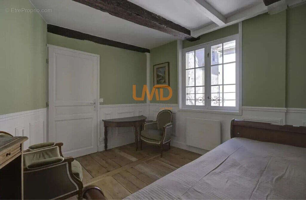 Hôtel particulier du 13ème siècle entièrement rénové - photo 9