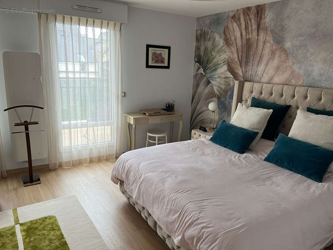 Appartement à MAISONS-LAFFITTE